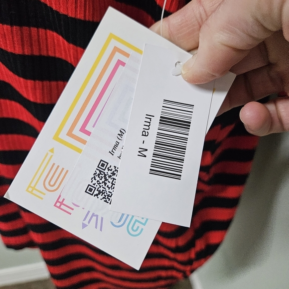 Lularoe Irma Striped Tunic Shirt Medium - Picture 3 of 8